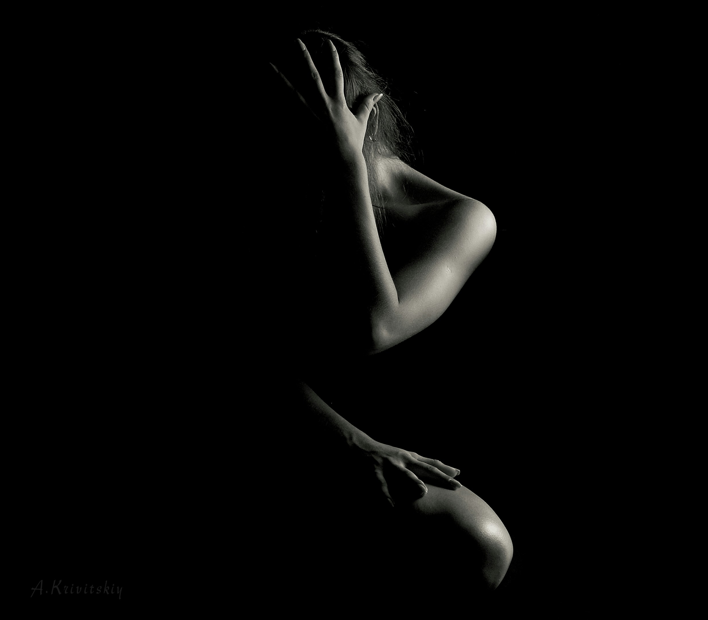 Cömert Göçmen Ay - 24 Yaş Escort Hizmeti Fikirtepe